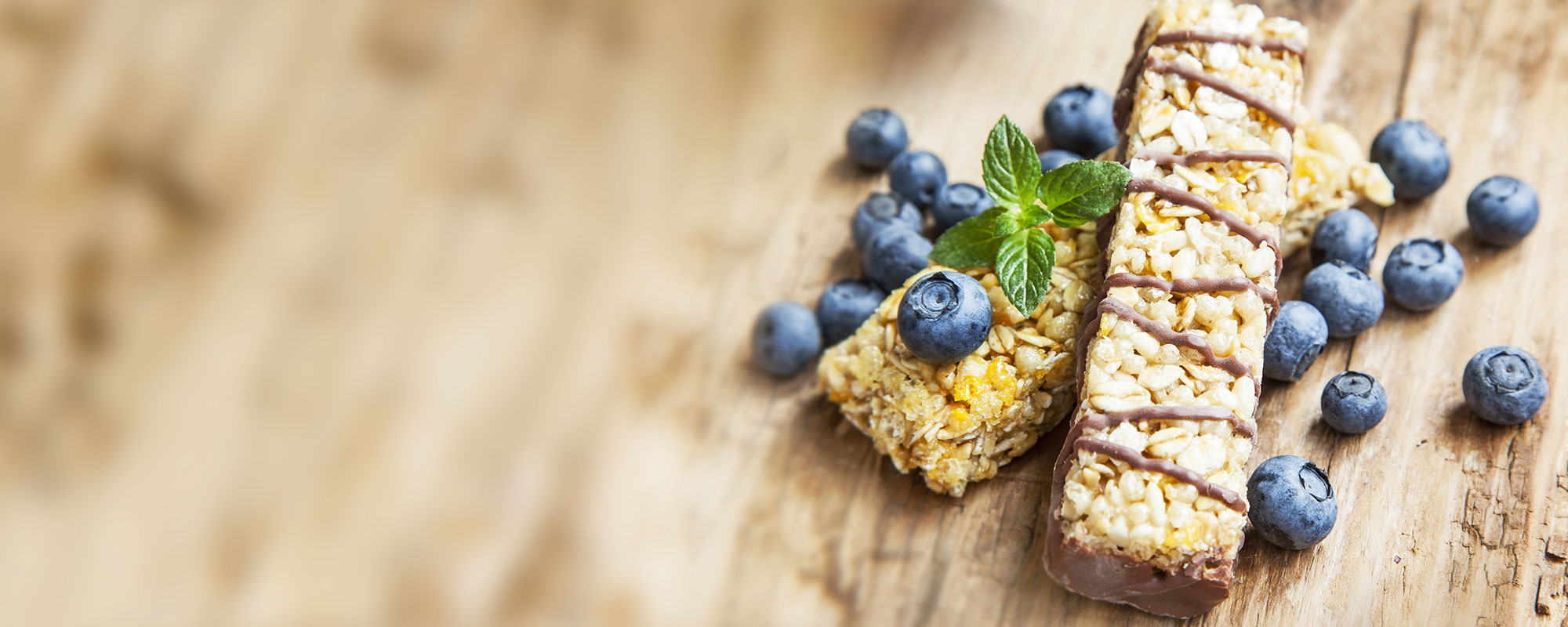 Healthy granola bars with blueberries for a tasty snack